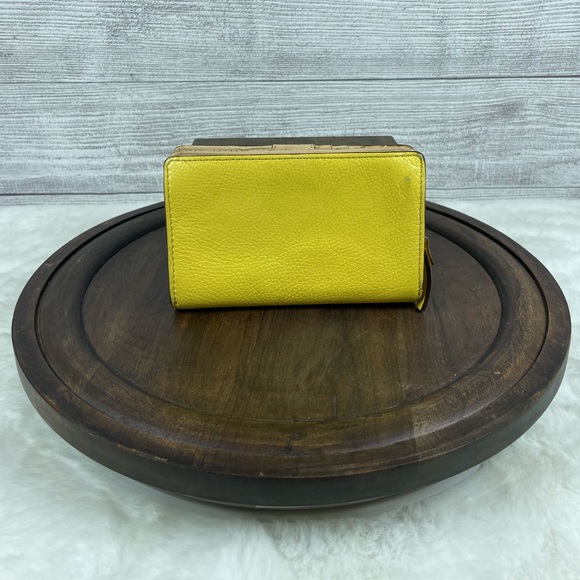 Kate Spade Slim Bifold Wallet - Picture 2 of 9